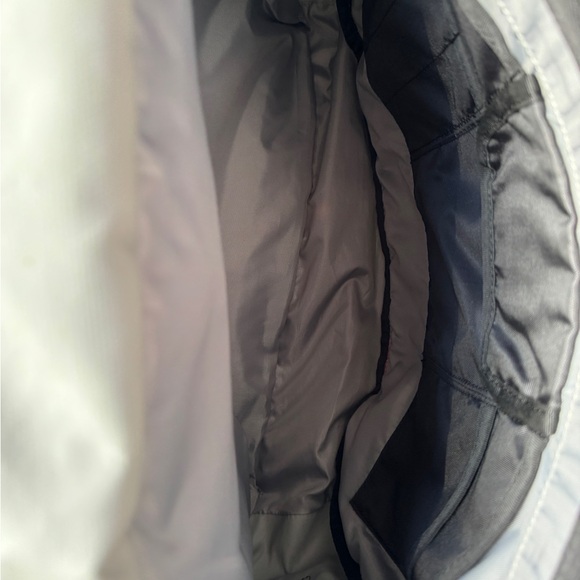 TIimbuk2 Messenger Laptop Bag Medium Black Red - Picture 5 of 5